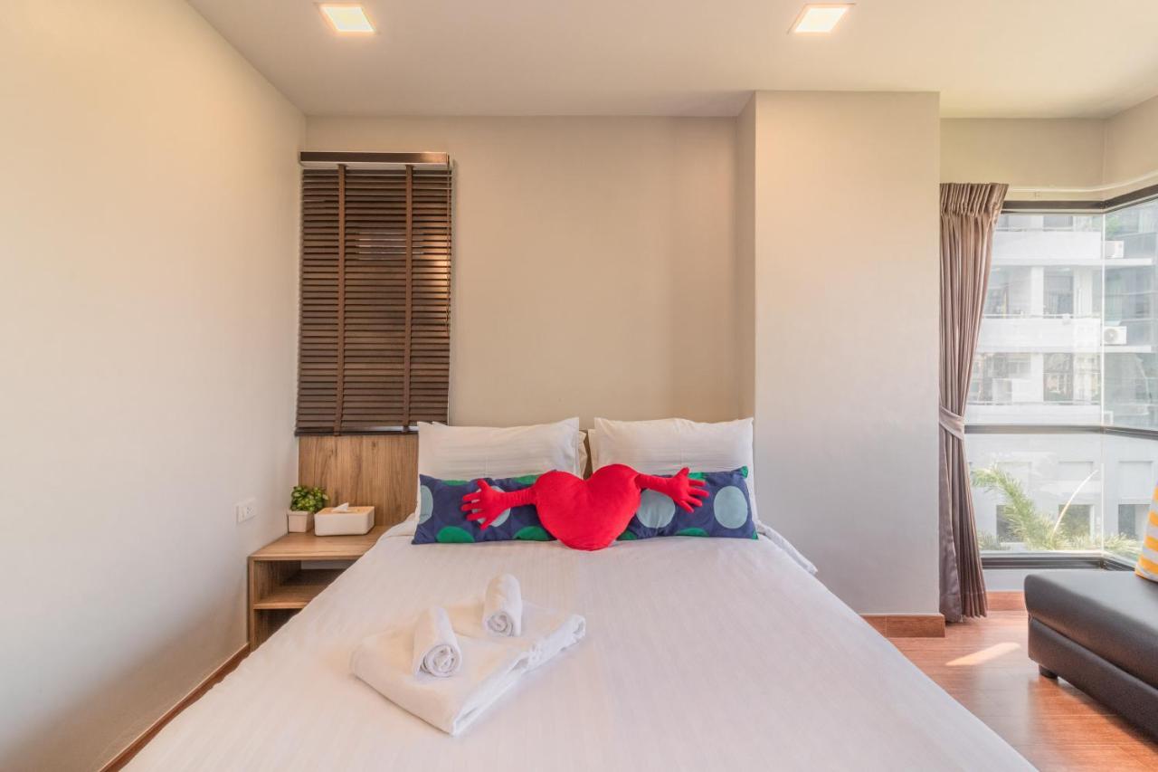 Casa Luxe Hotel And Resident Банкок Екстериор снимка
