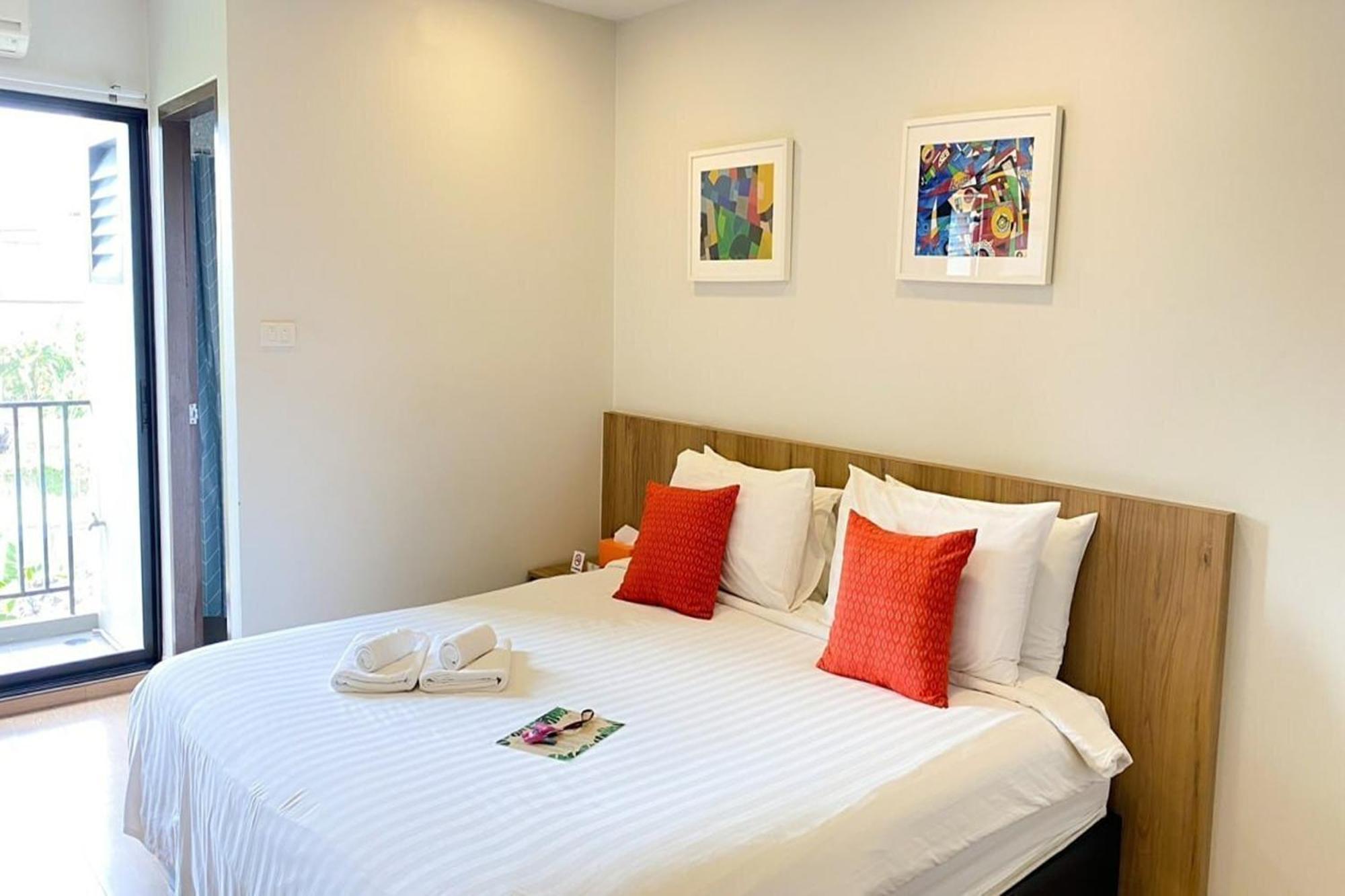 Casa Luxe Hotel And Resident Банкок Екстериор снимка